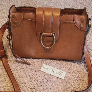Simply Noelle Crossbody purse